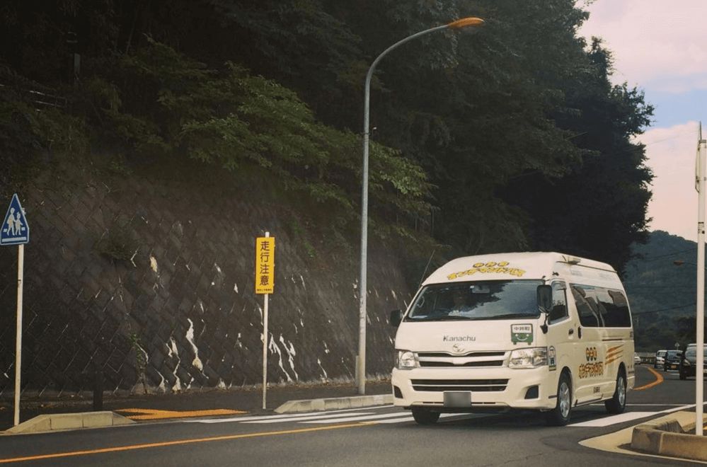 “Convehicle”是結合“convenience（方便）”和“vehicle（交通工具）”的復合詞，意為“方便的車(chē)”